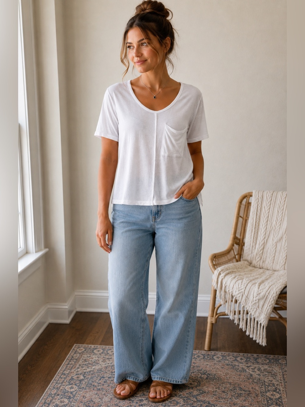 10 Crosby Derek Lam Oversized XS White Pocket V-Neck T-Shirt